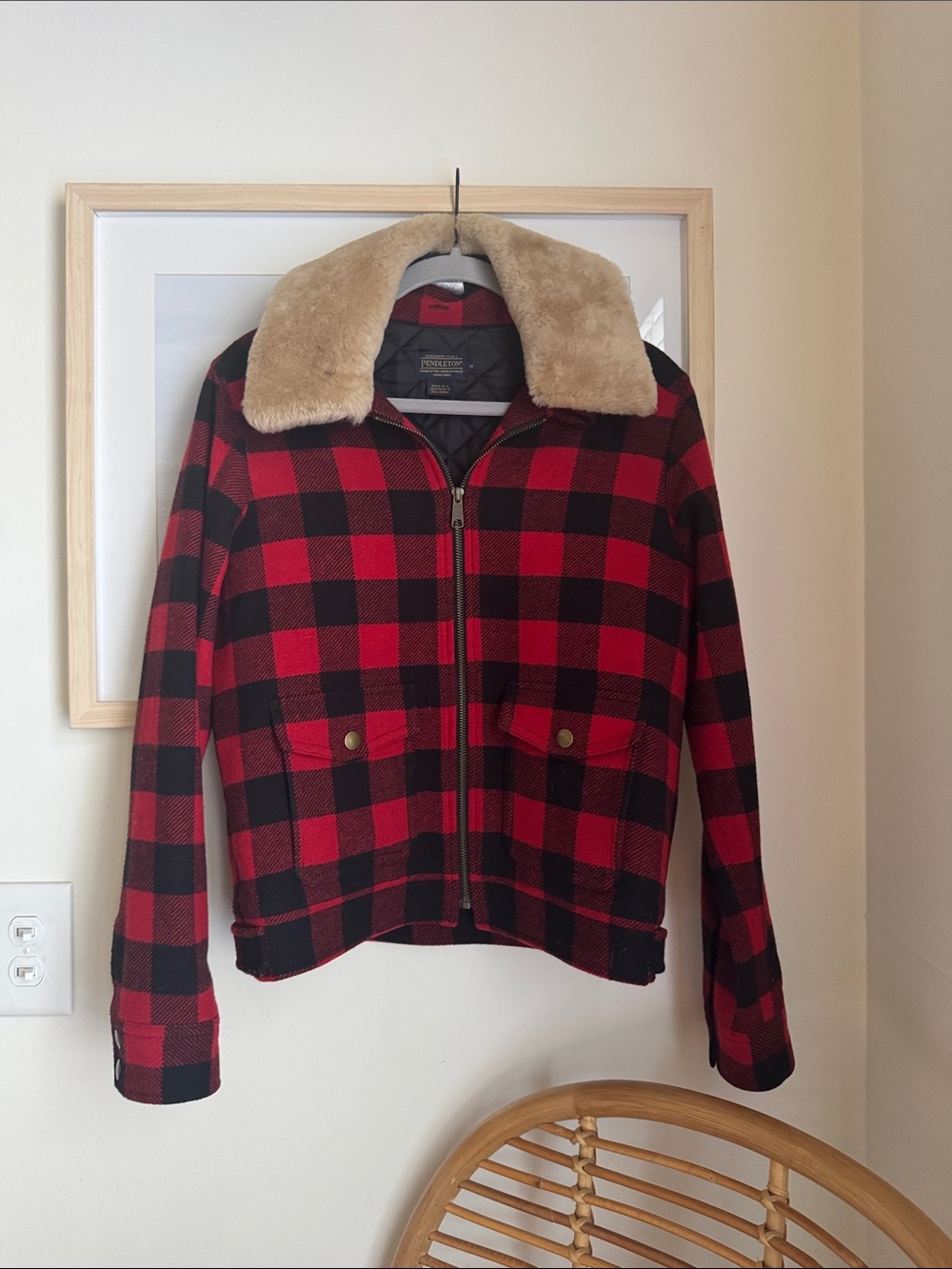 Pendleton Wool Red and Black Buffalo Plaid Bomber Jacket with Faux Fur Collar - Picture 4 of 6